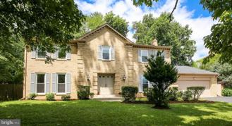 8712 Seven Locks Rd - Photo 1 of 1