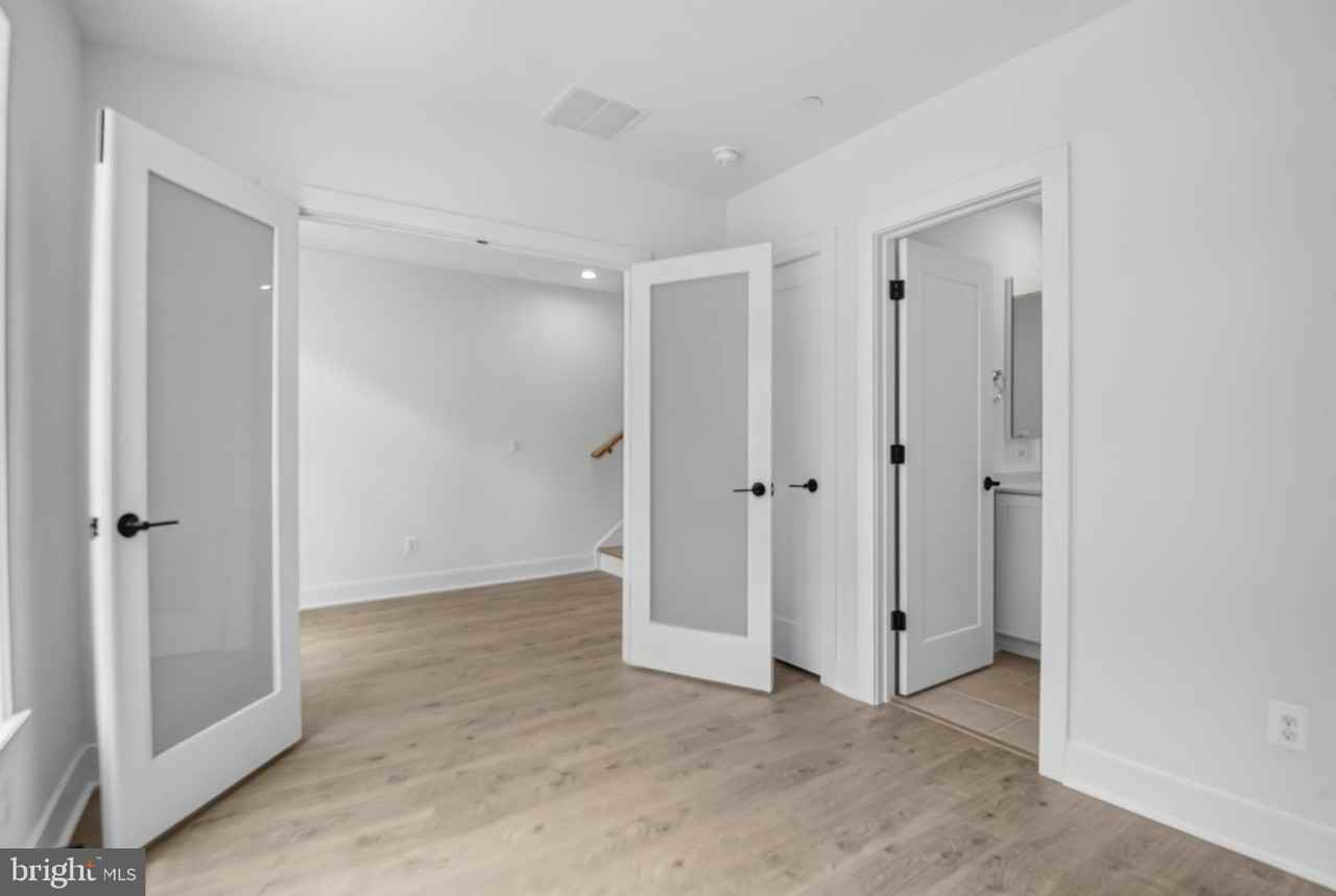 5015 Dulcet Dr - Photo 5 of 45