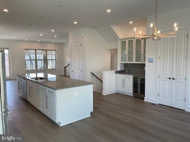 10129 Dalmatian St - Photo 5 of 37