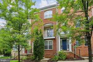 featured image of 567 Pelican Ave