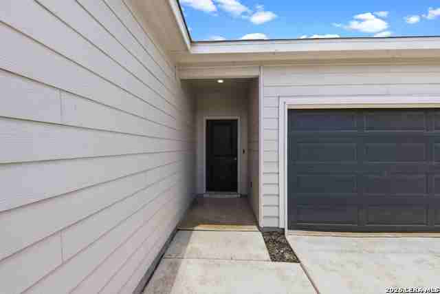 702 Cedar Kys - Photo 3 of 22