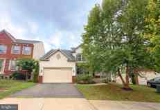 2604 Brooke Grove Rd - Photo 1 of 1