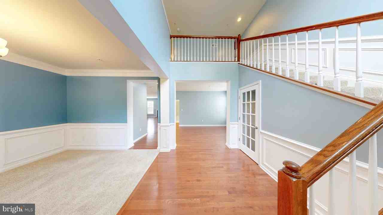 2604 Brooke Grove Rd - Photo 6 of 35