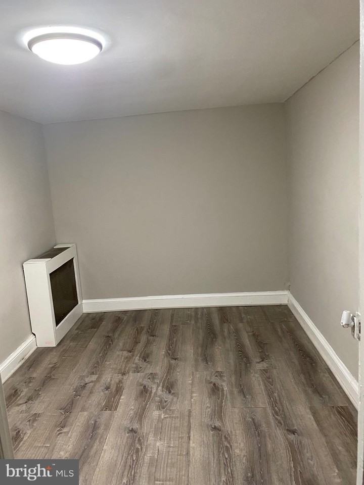 4711 Tecumseh St #1 - Photo 2 of 5