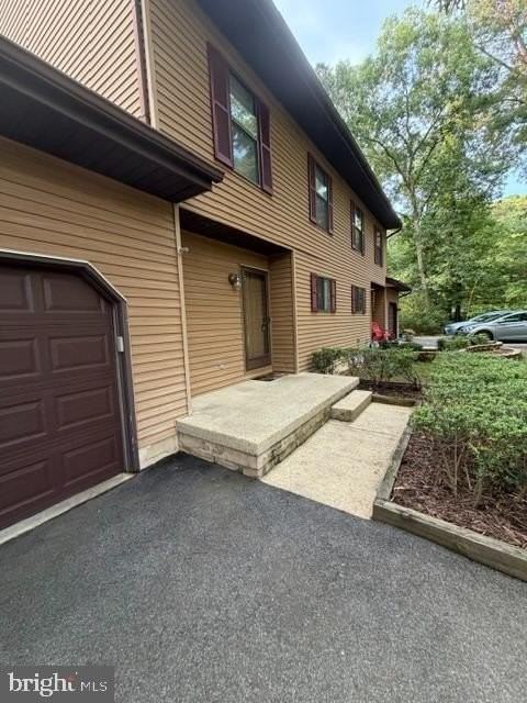 23187 Falling Leaf Ln - Photo 2 of 44