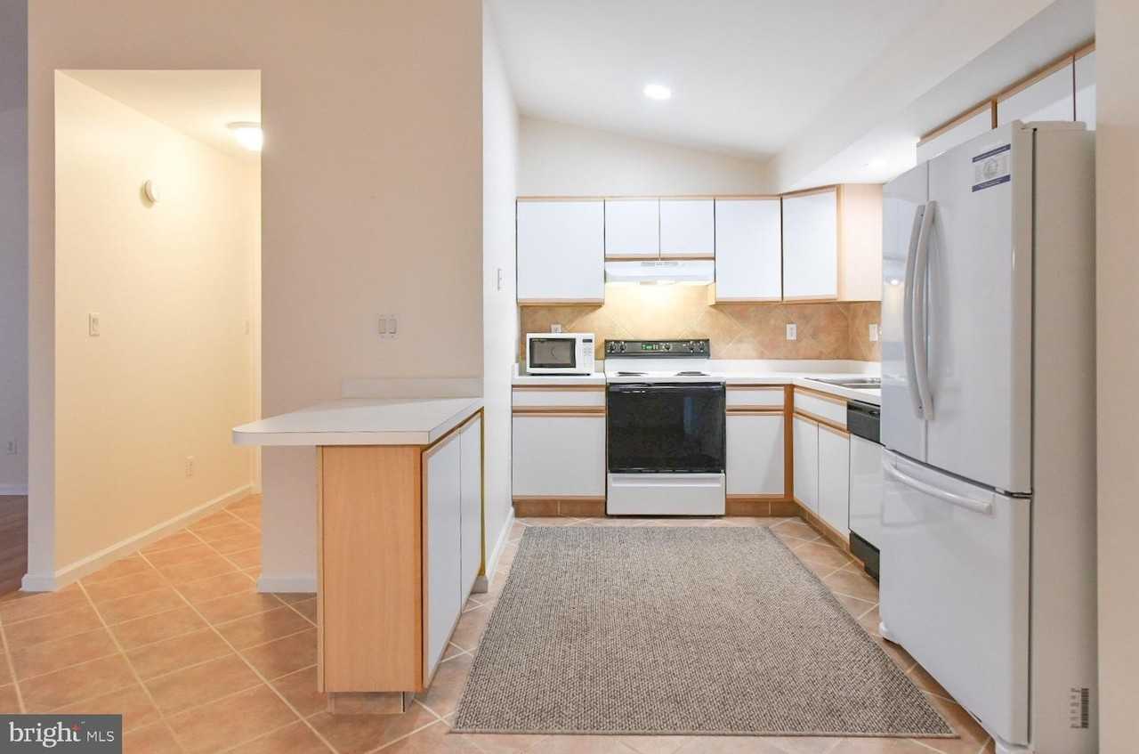 61 Abbyshire Rd - Photo 2 of 15