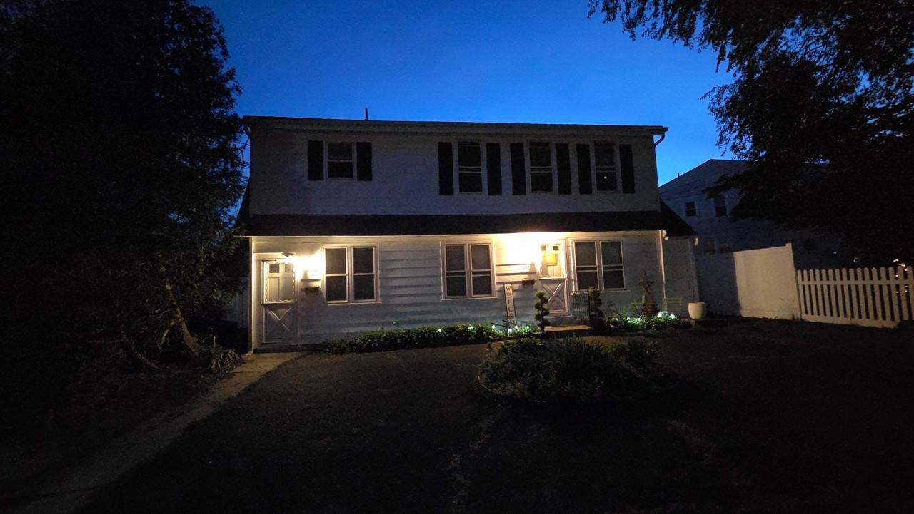 23 Vincent Ave #2ndFL