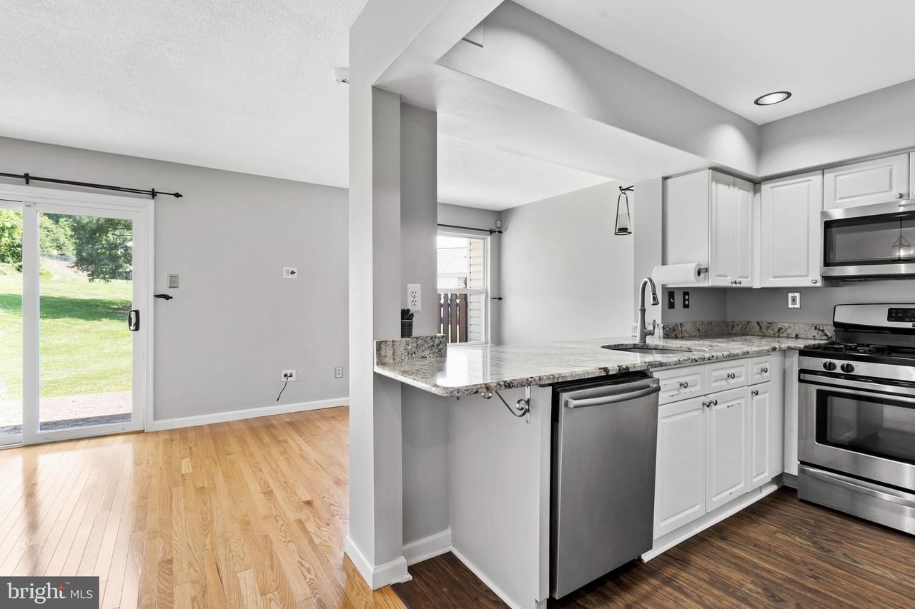 4650 Louise Saint Claire Dr - Photo 3 of 15
