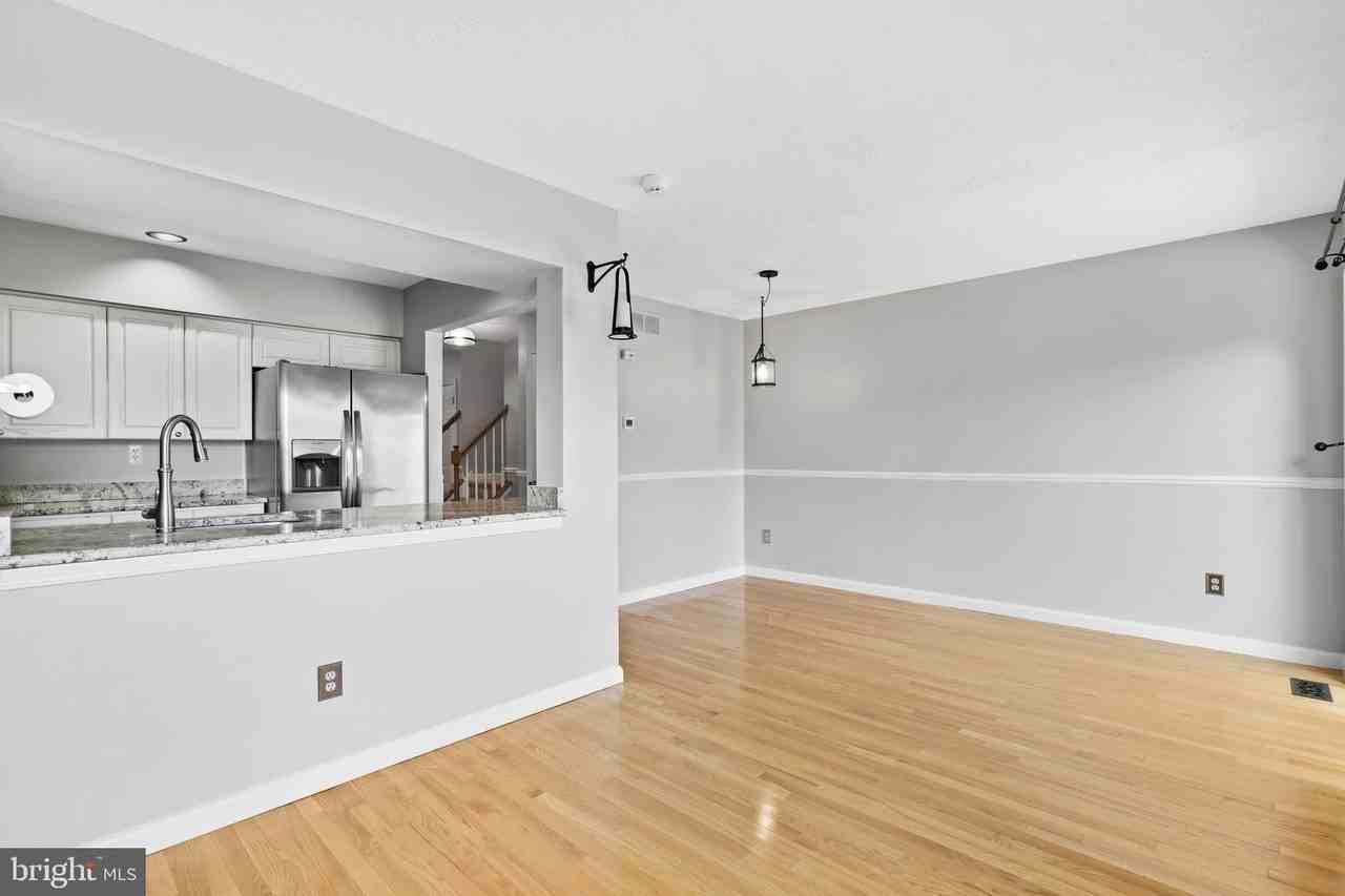 4650 Louise Saint Claire Dr - Photo 6 of 15