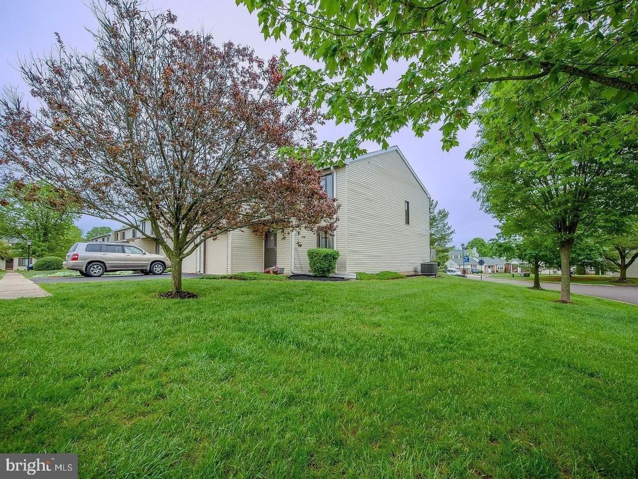 1001 Winfield Ct - Photo 2 of 50