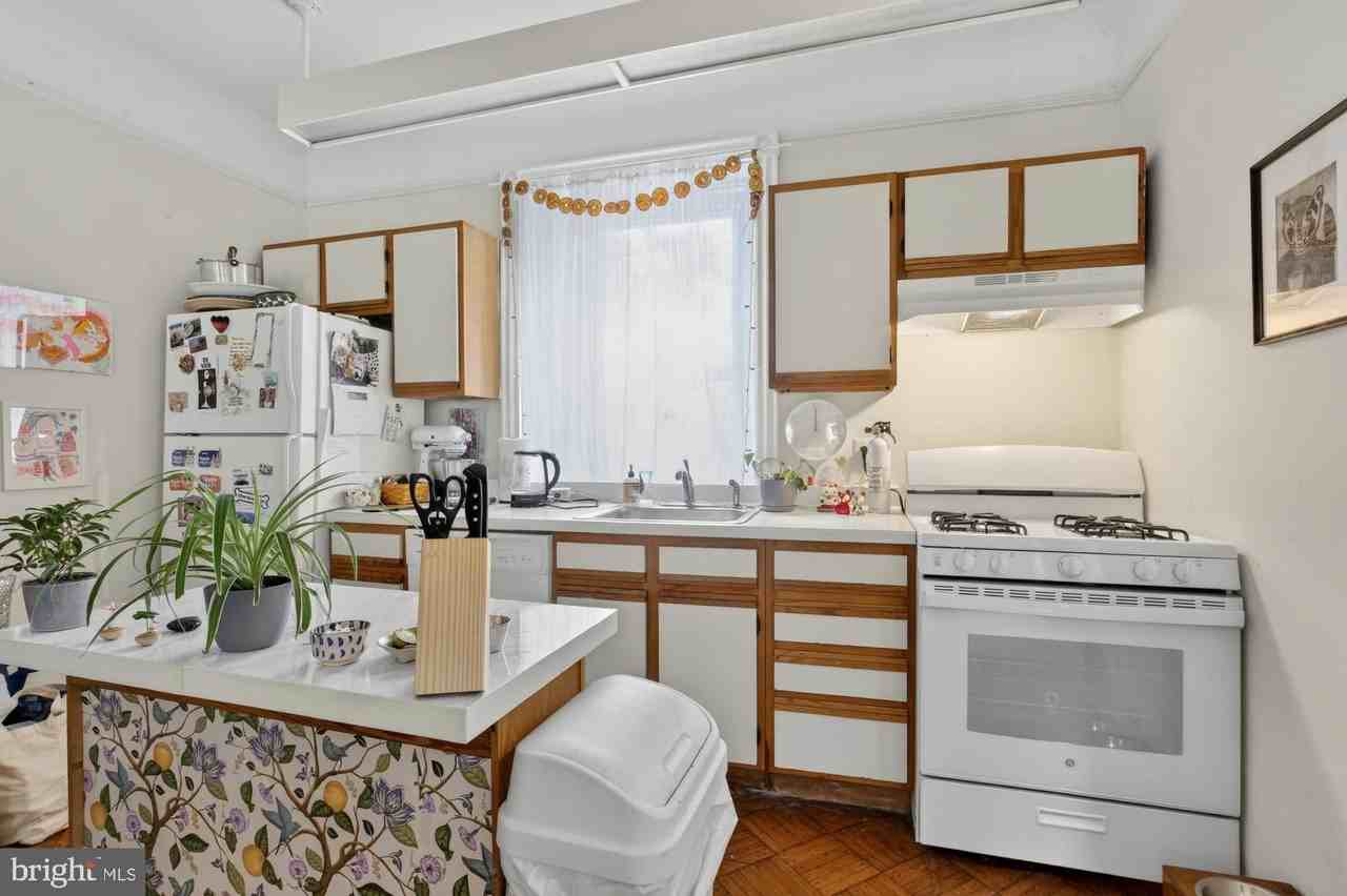 3512 Lancaster Ave #1E - Photo 6 of 14