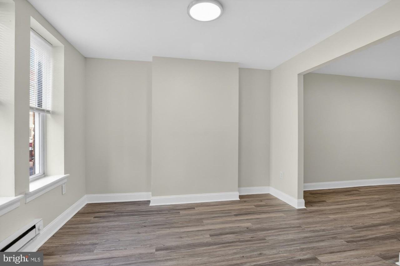 1729 N Bambrey St - Photo 6 of 25
