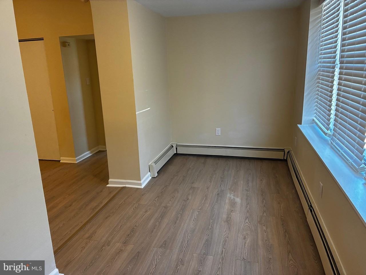 2728 Ash St - Photo 4 of 11
