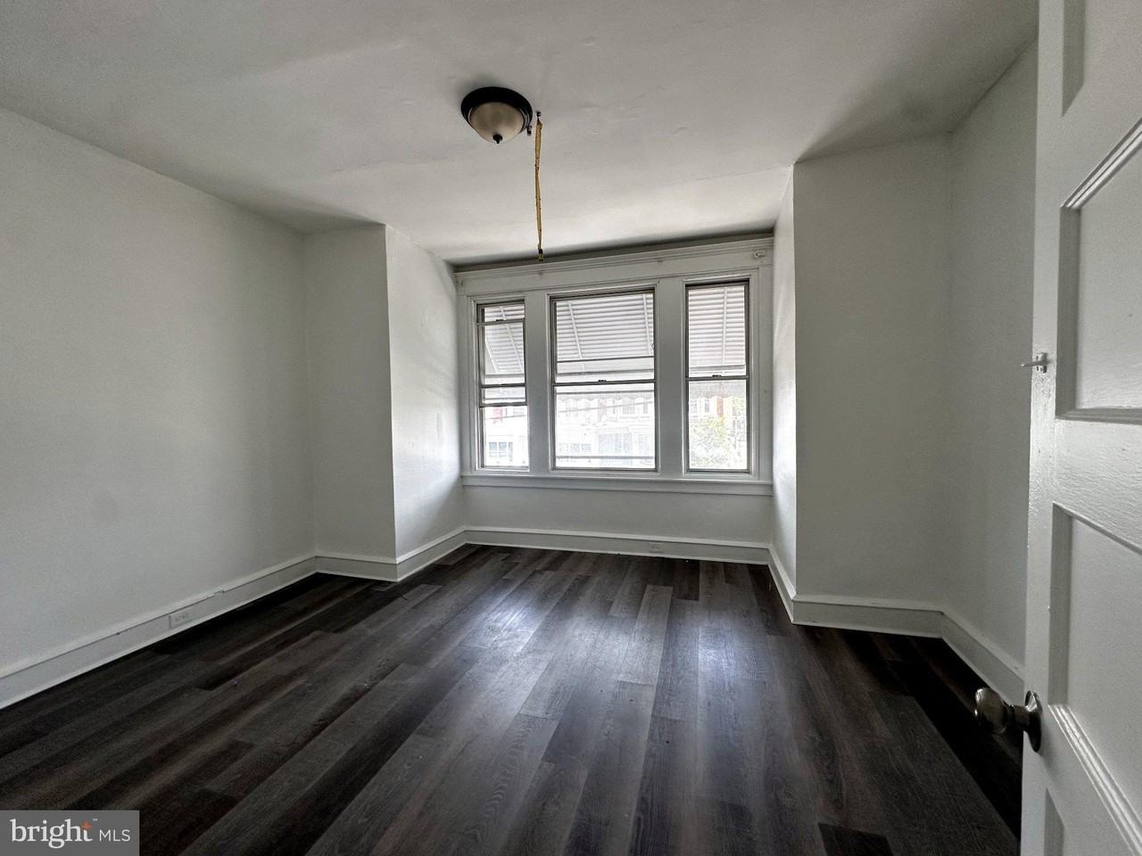 6226 Spruce St #2 - Photo 7 of 20