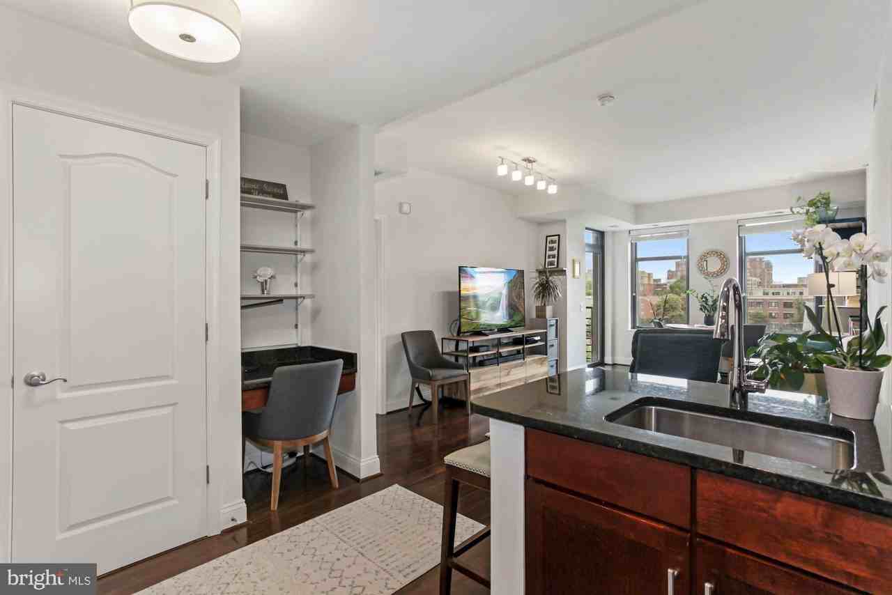 525 N Fayette St #413 - Photo 3 of 45
