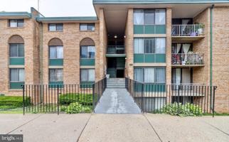 featured image of 525 N Armistead St #302