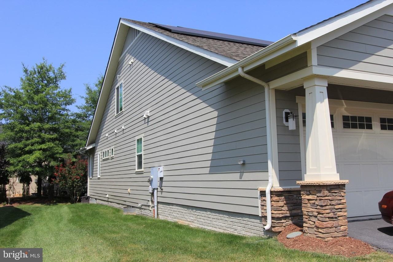 213 Grebe Dr - Photo 2 of 50