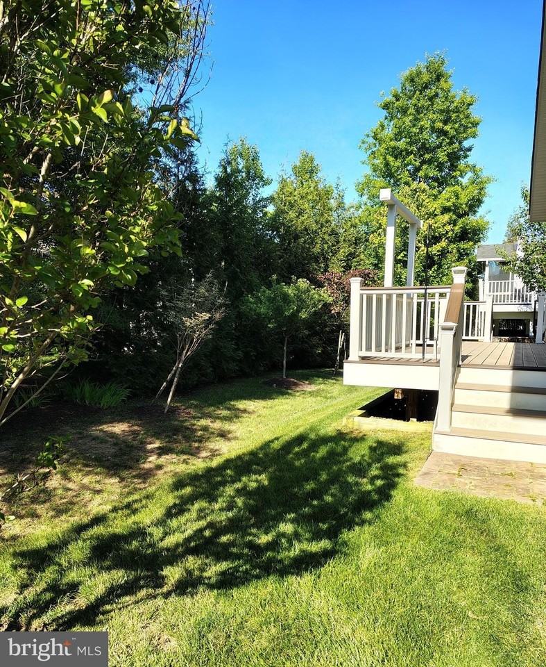 213 Grebe Dr - Photo 6 of 50