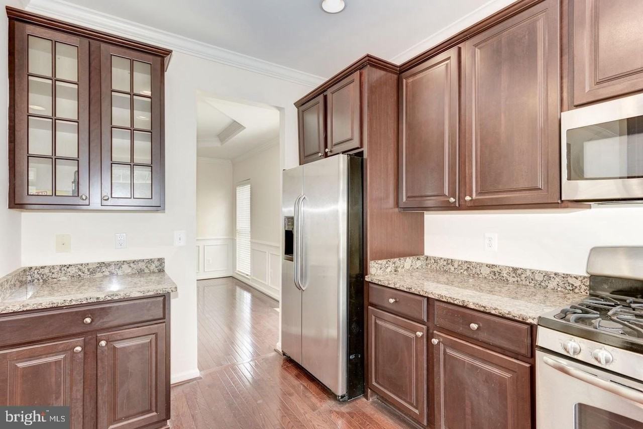 3795 Louise Ave - Photo 7 of 29