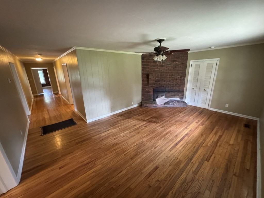 1415 Eight Mile Rd - Photo 4 of 22