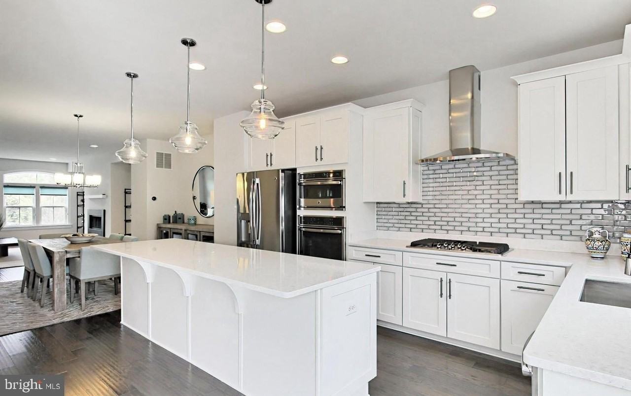 9306 Wild Black Cherry Ct - Photo 6 of 15