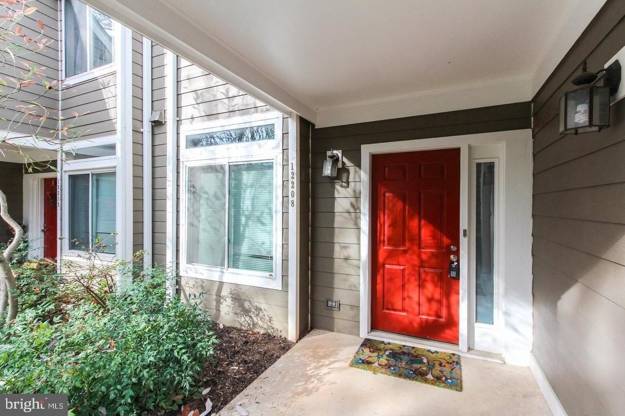12208 Fort Buffalo Cir #531 - Photo 3 of 25