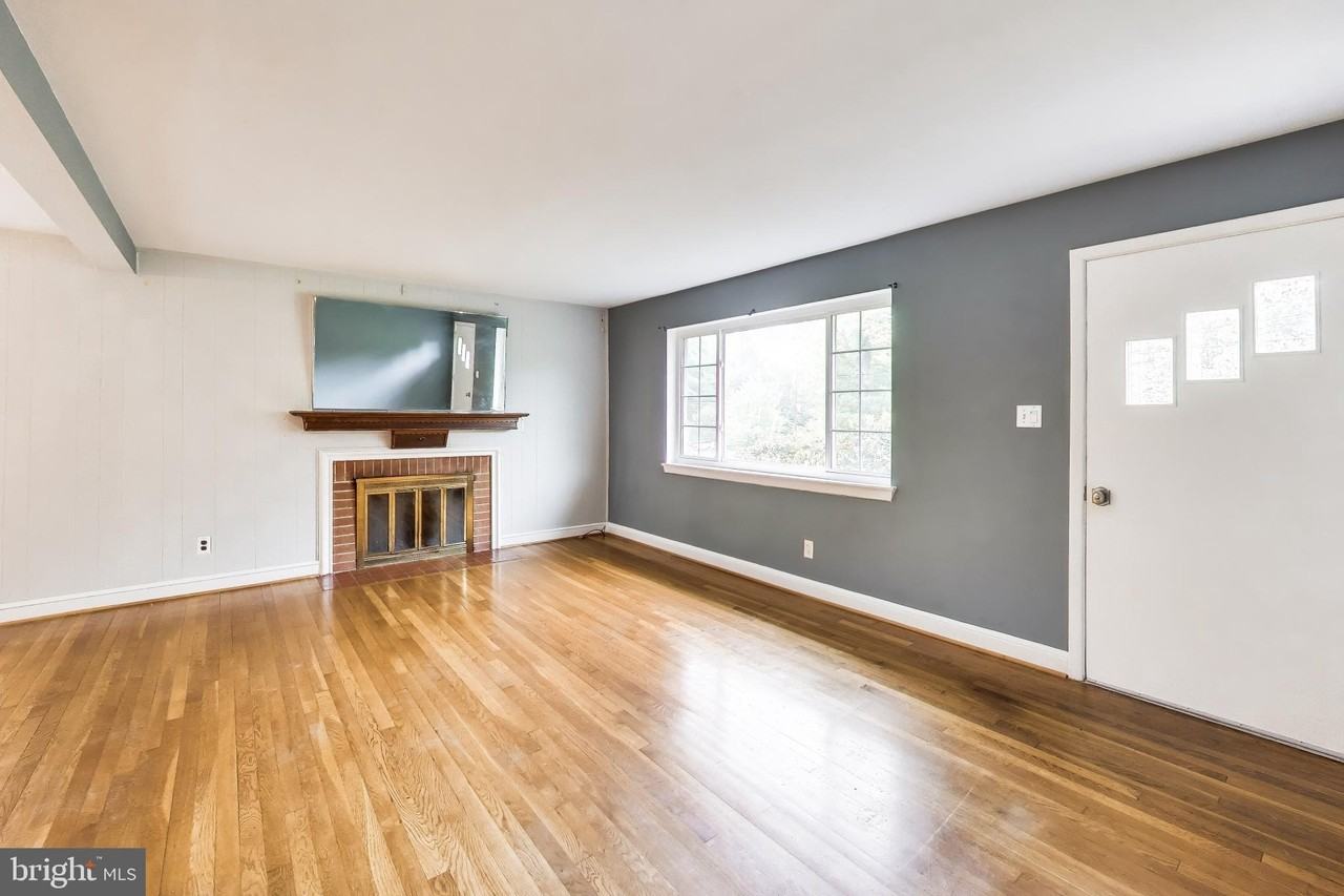 7215 Normandy Ln - Photo 4 of 40