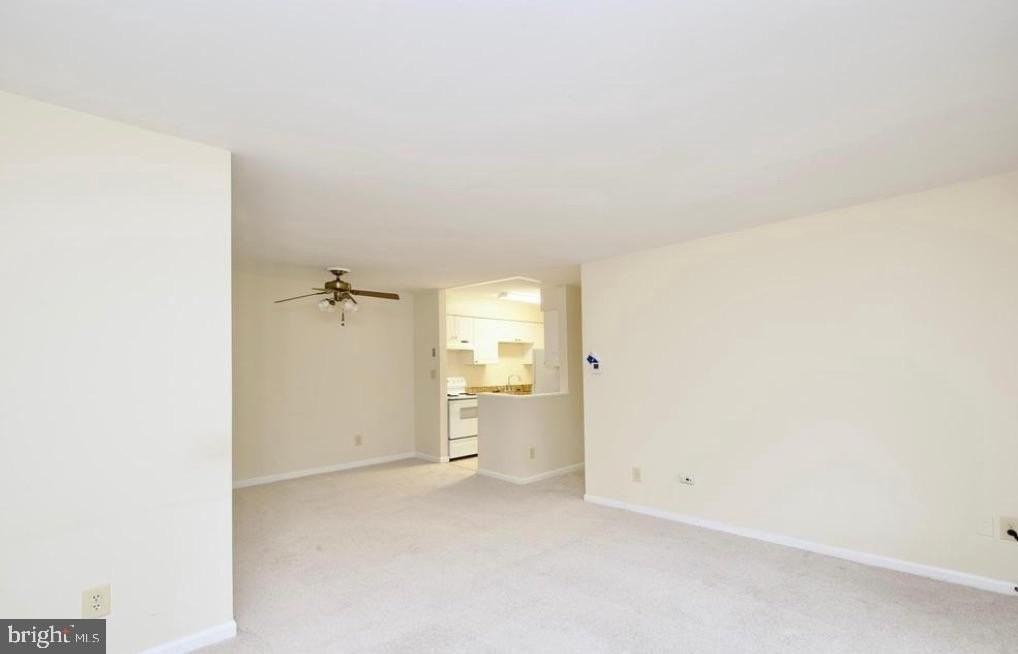 5911 Prince James Dr #G - Photo 6 of 12