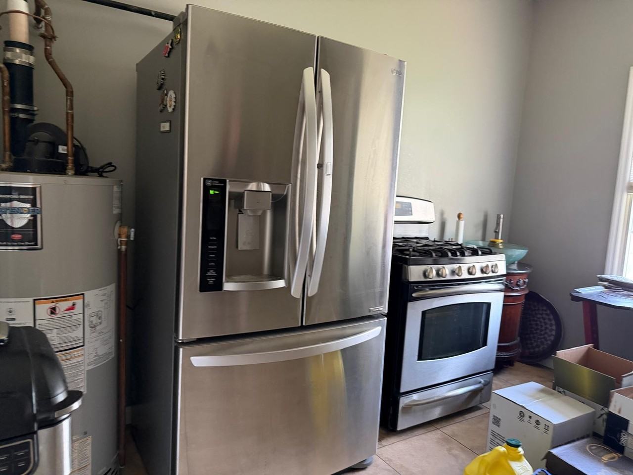 341 Maple St - Photo 7 of 23
