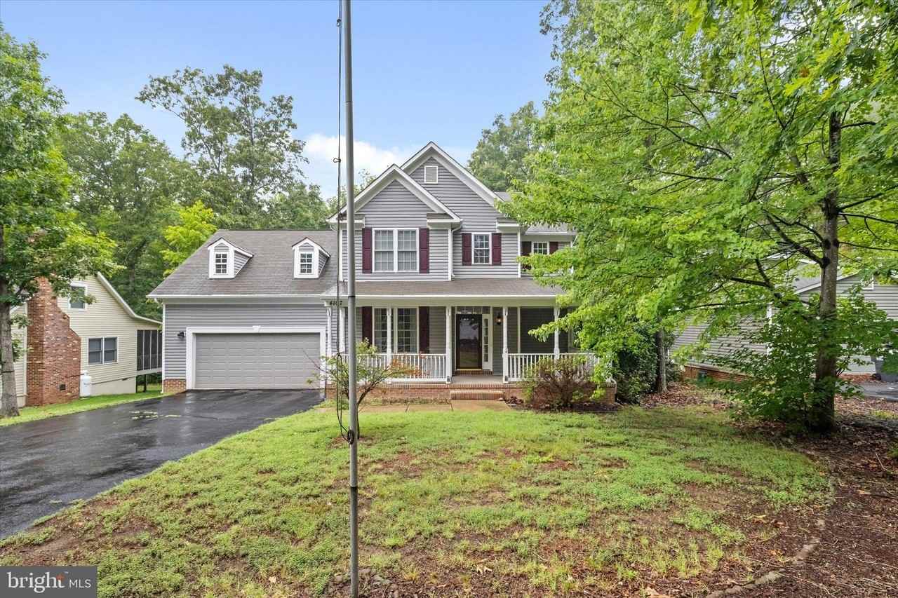 4107 Lakeview Pkwy - Photo 3 of 50