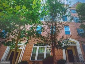 2515 Eastbourne Dr - Photo 1 of 1