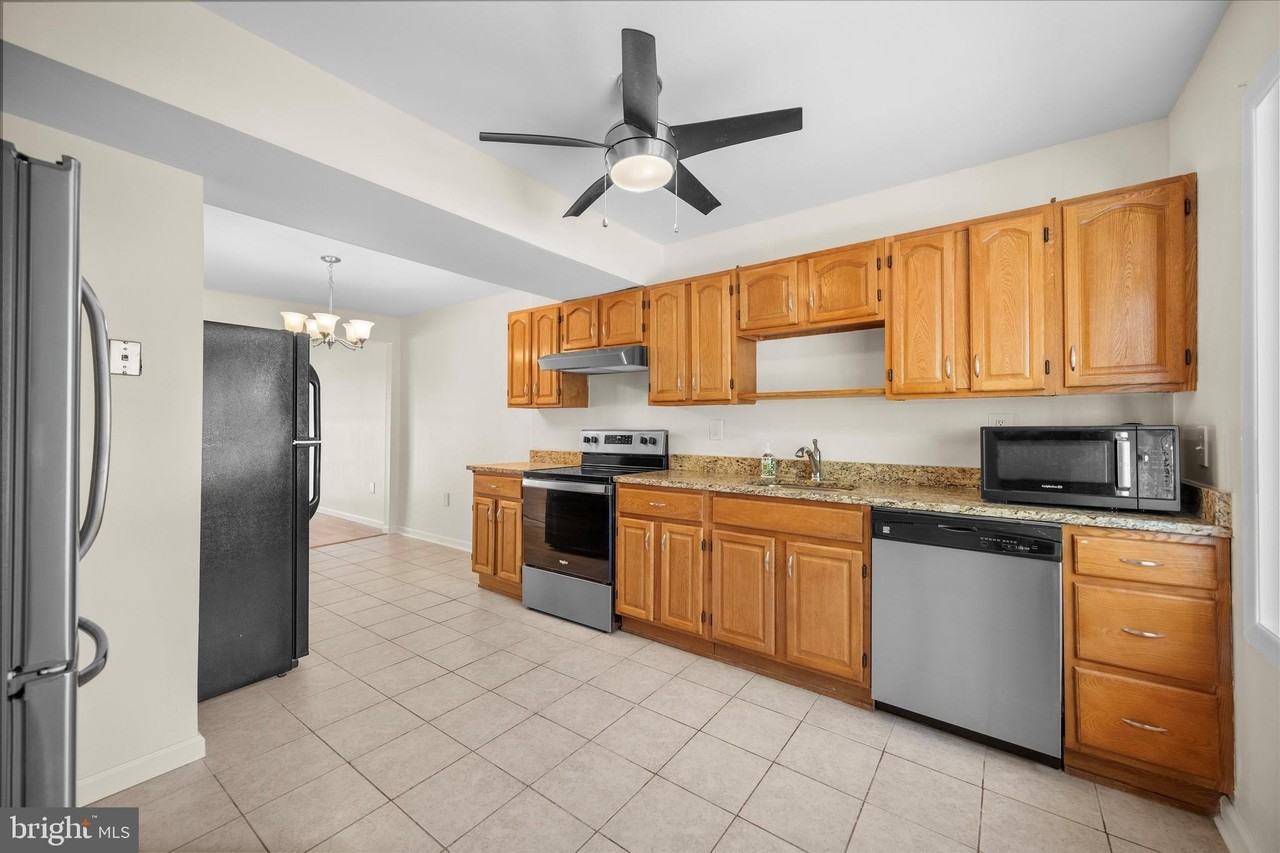14797 Tamarack Pl - Photo 5 of 26