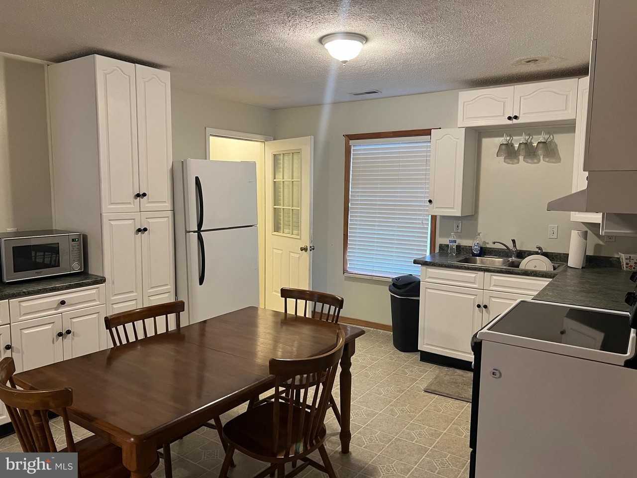 108 HOMESTEAD APT. 1 Lane - Photo 2 of 6
