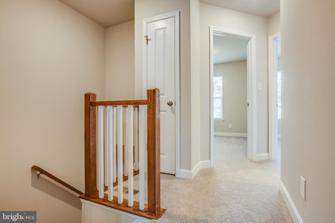 48 Andrews Pl - Photo 7 of 13