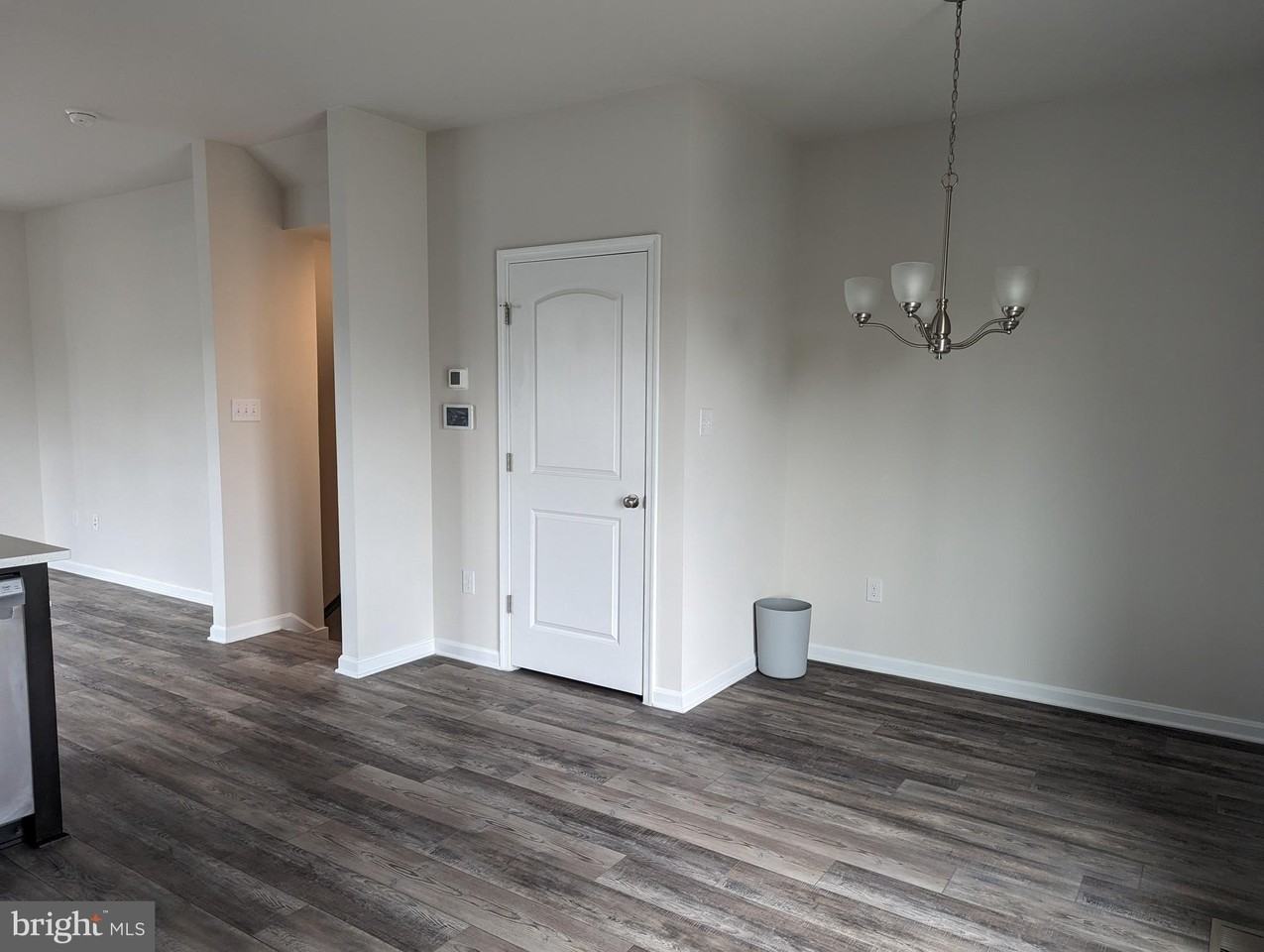 64 Vespucci Ln - Photo 4 of 23