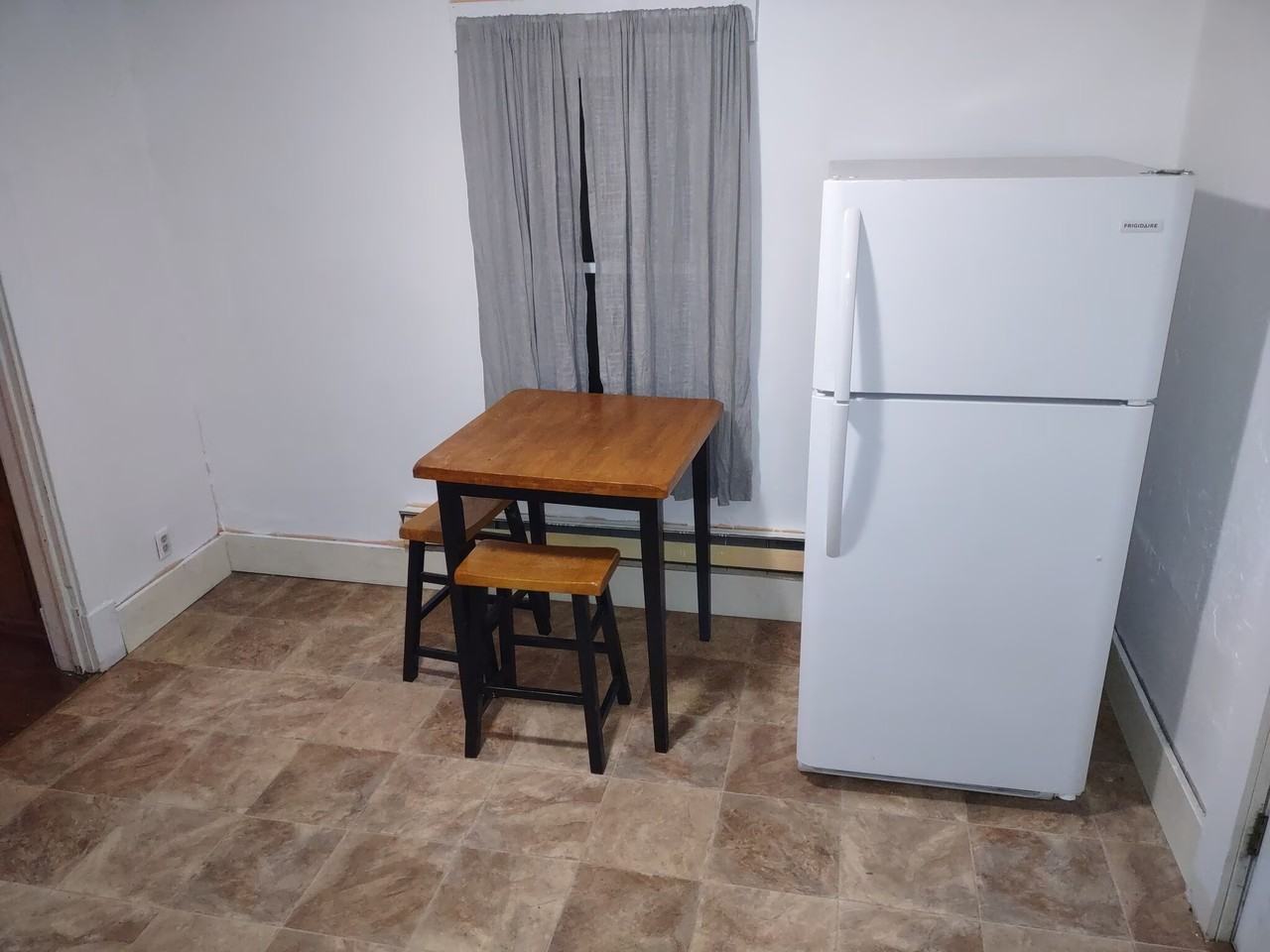 33 Highland Avenue - Photo 4 of 7
