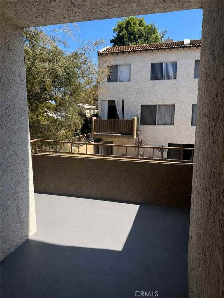 620 N Mar Vista Ave - Photo 5 of 15