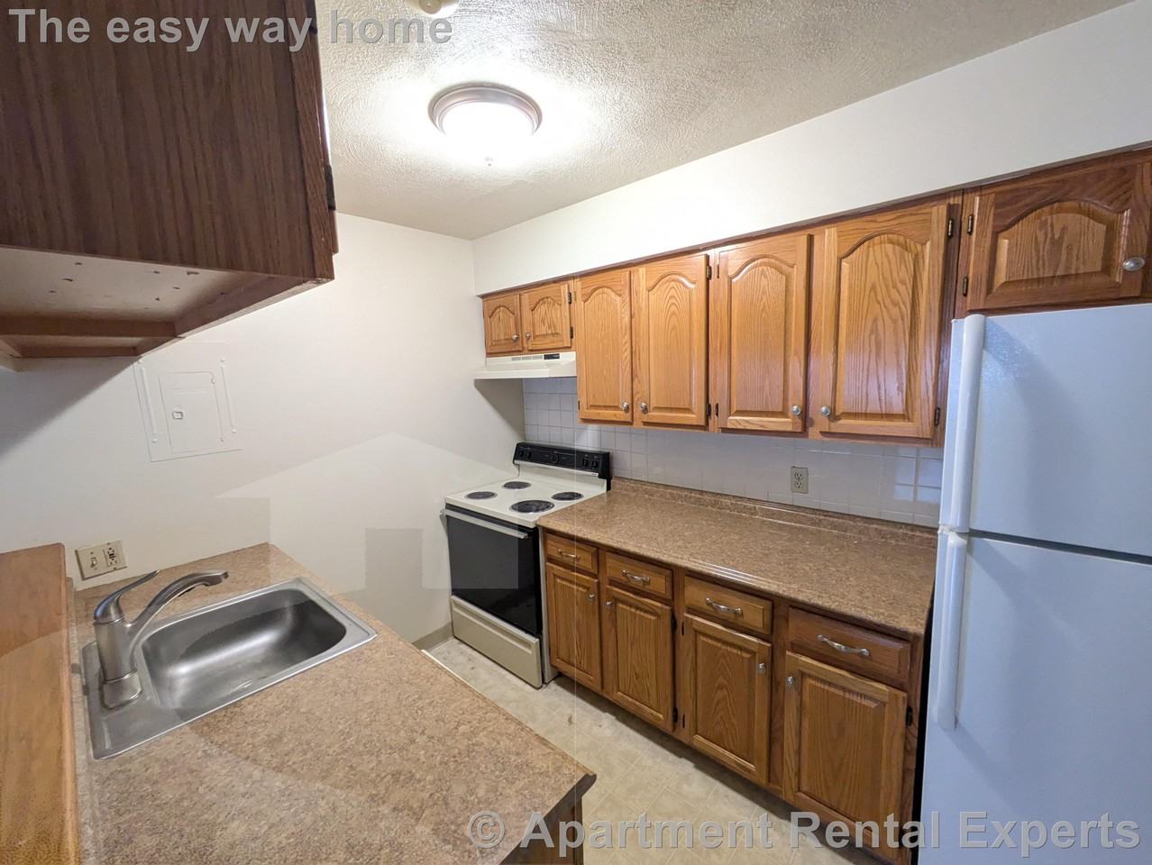 148 Sycamore St #16 - Photo 3 of 13