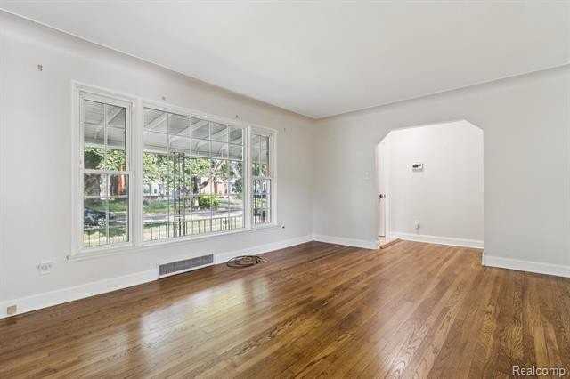 11410 Auburndale St - Photo 6 of 37