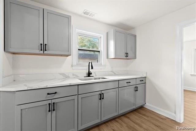 24266 Eureka Ave - Photo 4 of 15