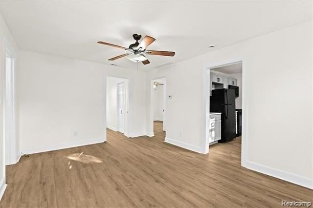 24266 Eureka Ave - Photo 7 of 15