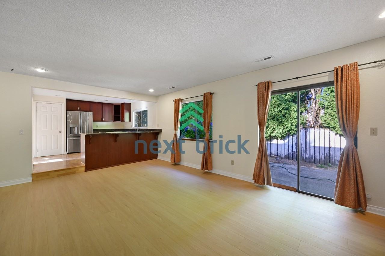 3554 173rd Ct Ne - Photo 7 of 31