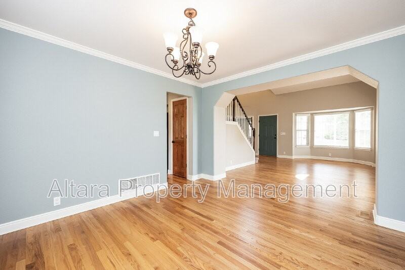 1825 Starstone Ct - Photo 5 of 29