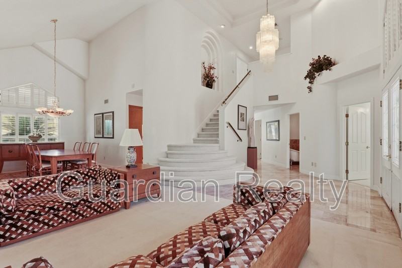 1888 Woodhaven Dr - Photo 7 of 50