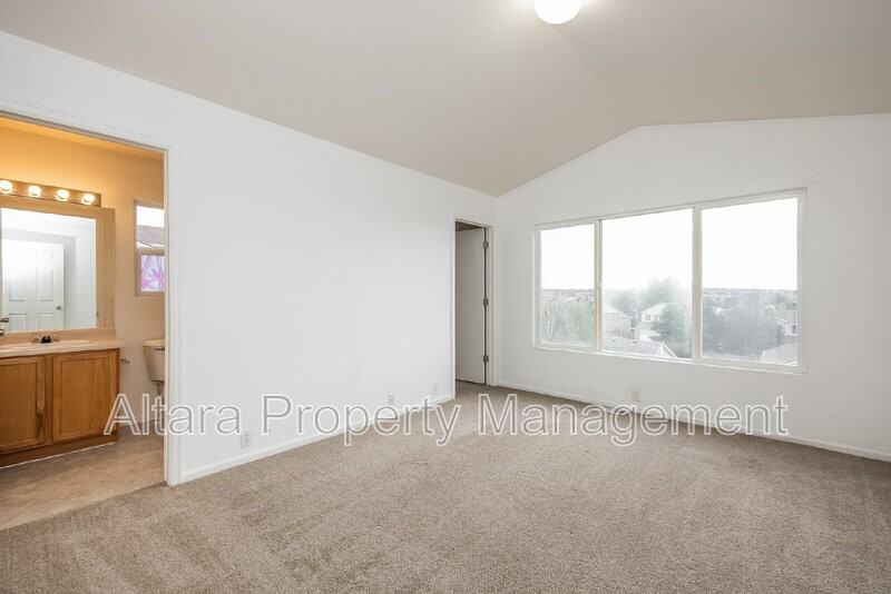 6335 Balance Cir - Photo 5 of 18