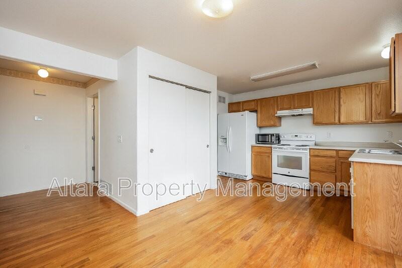 6335 Balance Cir - Photo 3 of 18