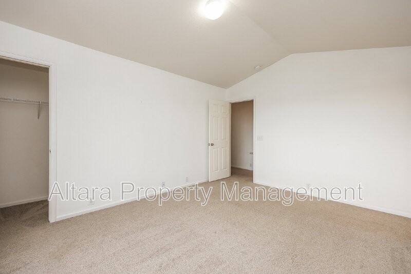 6335 Balance Cir - Photo 6 of 18