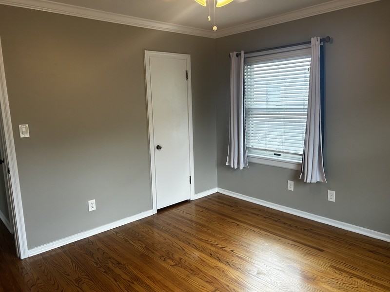 2421 Clarendon Ave - Photo 4 of 26