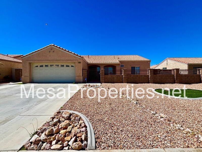 16481 Silica Dr - Photo 3 of 31