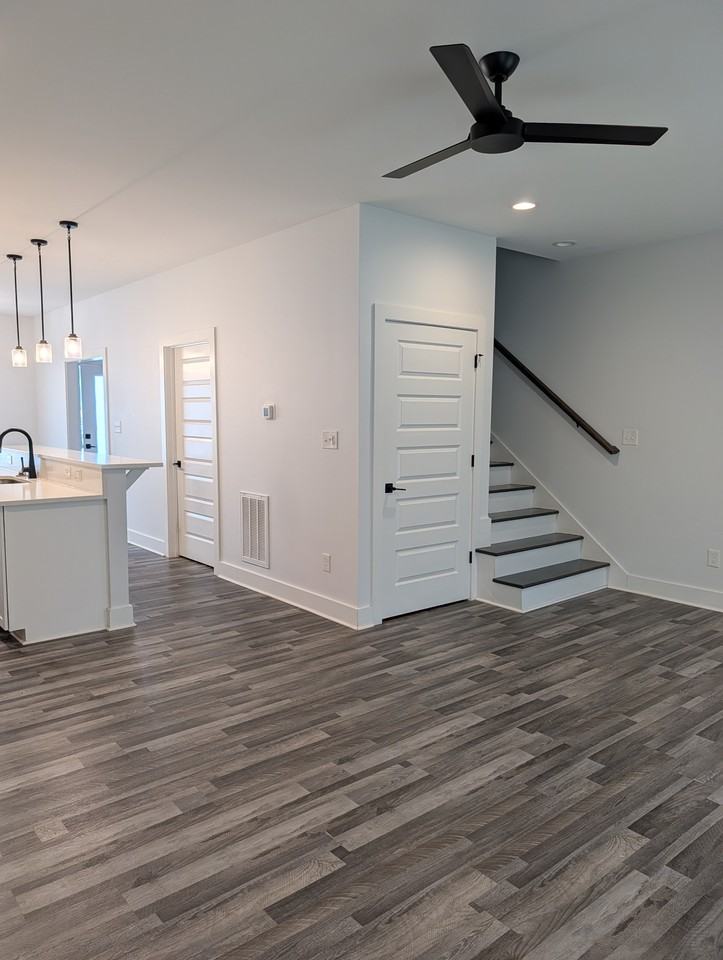 36 Allure Dr #36 - Photo 4 of 16